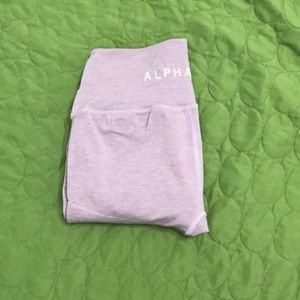 Alphalete lilac leggings. M